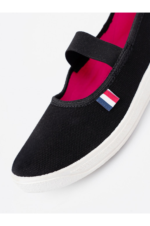 Melnas krāsas Apavi z m paskiem  Melnas krāsas Apavi z m paskiem