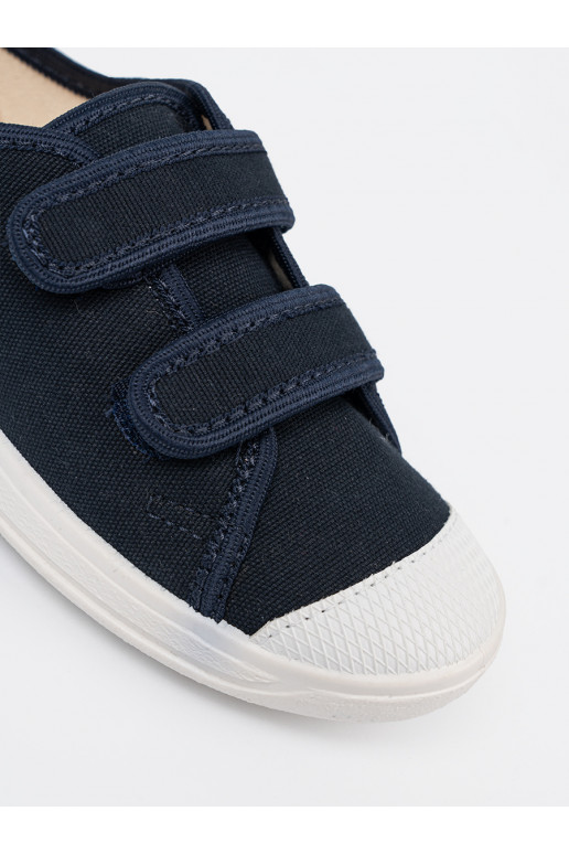 tumši zilas krāsas kurpes  y