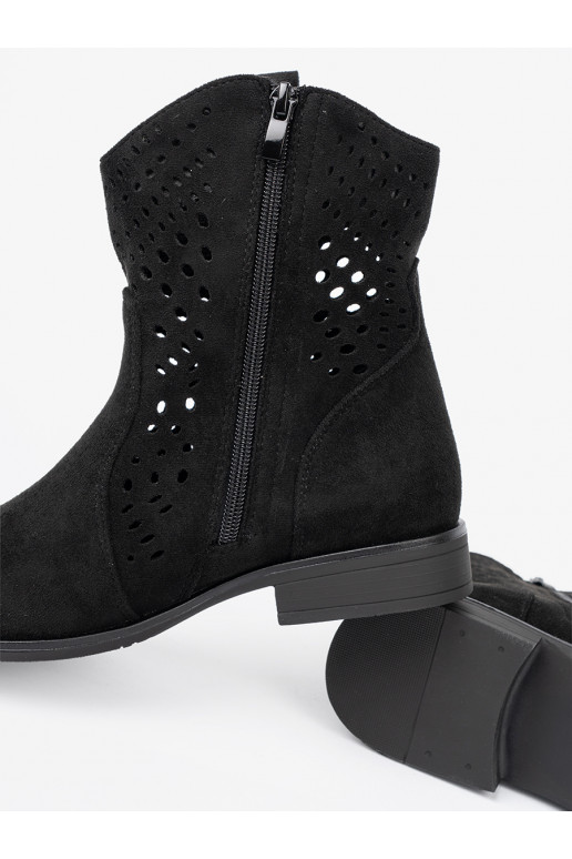 Melns zābaki  kowbojskim stylu