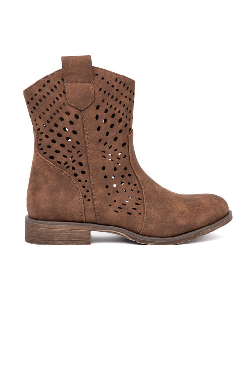 brūnas krāsas zābaki  brūnas krāsas zābaki