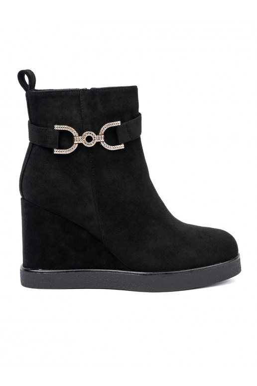 zamšādas zābaki Melnas krāsas 