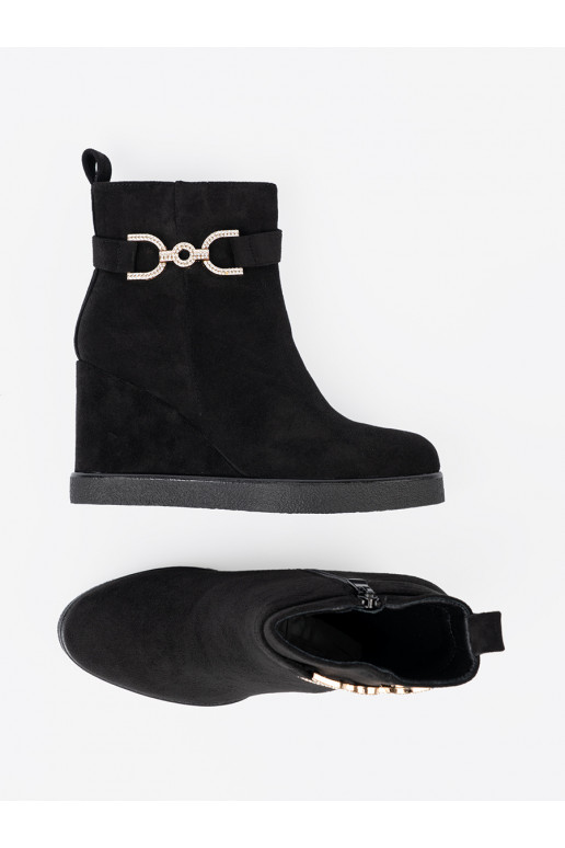 zamšādas zābaki Melnas krāsas 