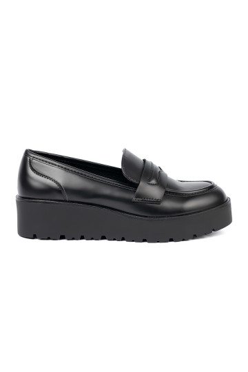 Eleganta stila Melnas krāsas mokasīni
