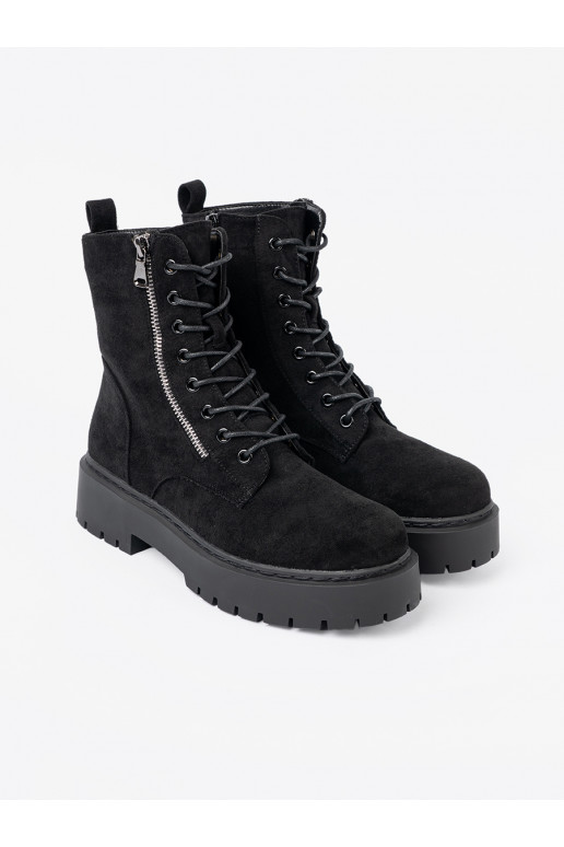 apavi  Melnas krāsas z zamszowym wykończeniem