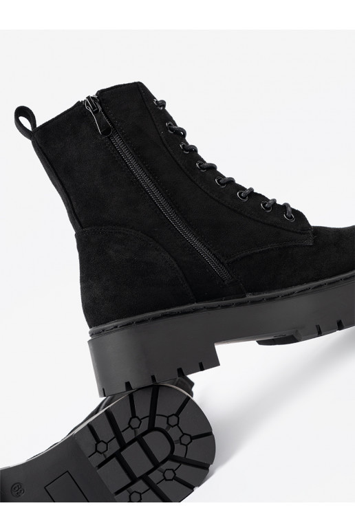 apavi  Melnas krāsas z zamszowym wykończeniem