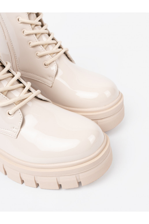  zābaki  odcieniu bēšsm