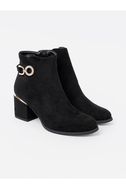 Melns sieviešu zābaki z elegancką sprzączką