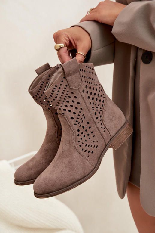 Zābaki  ar platiem papēžiem smilšu krāsas Amisna