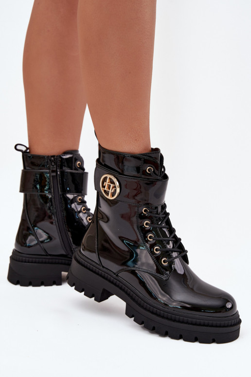 Laque zābaki  Ze Zelta krāsasm Detalem siltināti Melns Fiorena Laque zābaki  Ze Zelta krāsasm Detalem siltināti Melns Fiorena