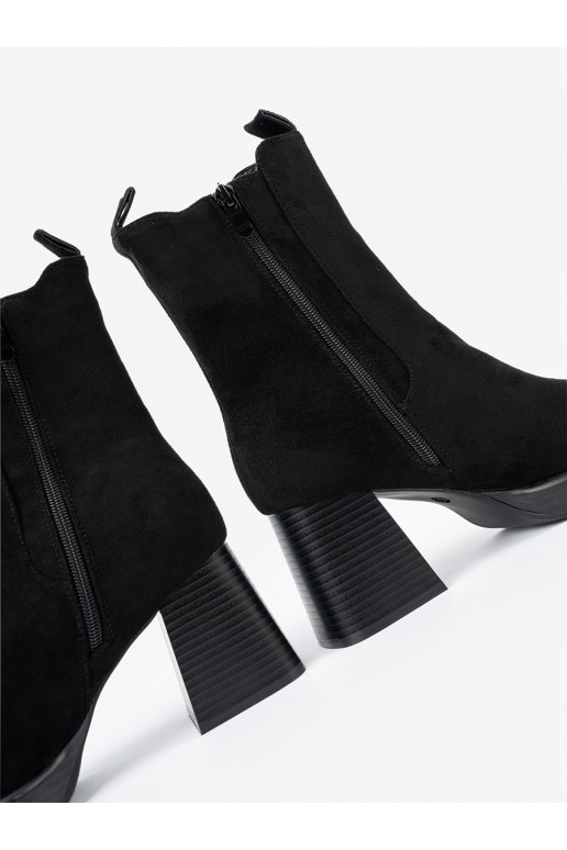 Eleganta stila  z mi wstawkami