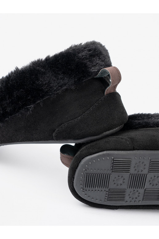 , Melnas krāsas kapcie typu mokasīni 