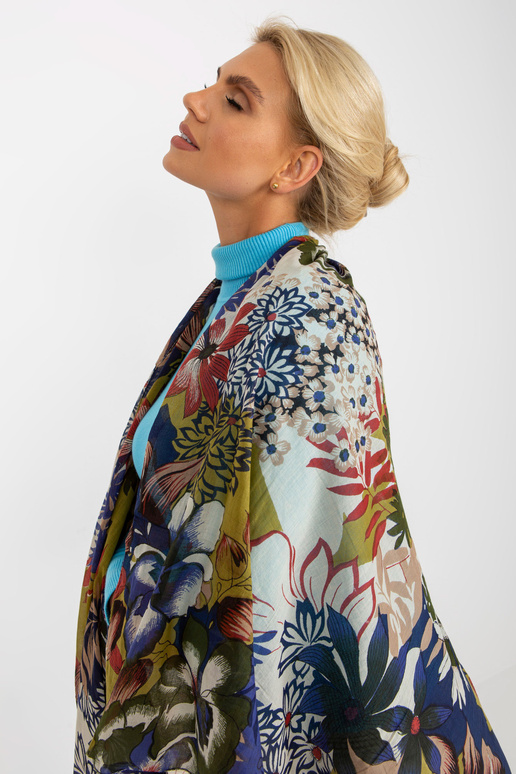 Šalle -AT-PO-180300.76-daudzkrāsains