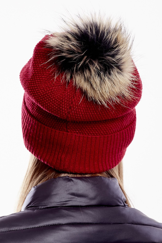 Cap-AT-CZ-171701.37-sarkans