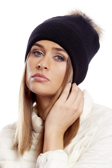 Cap-AT-CZ-171701.37-melns