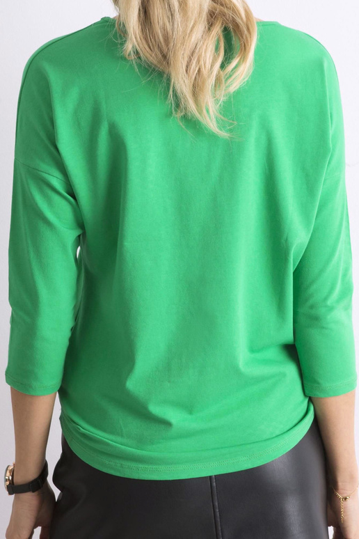 Aprīļa zaļā blūze