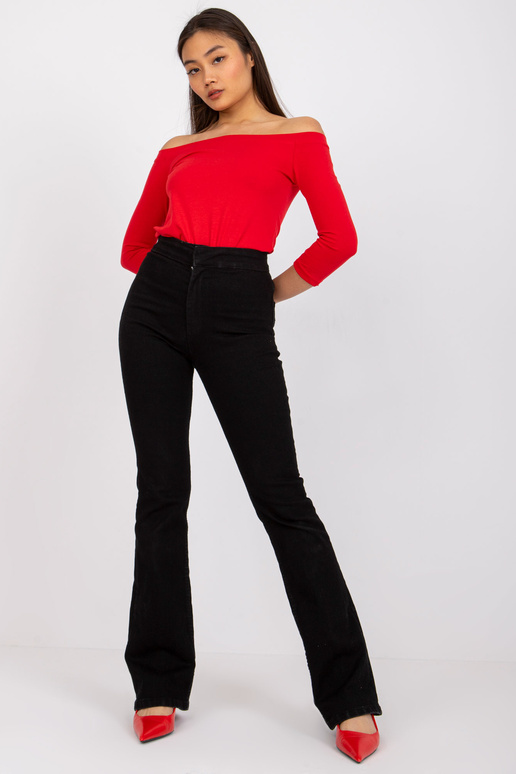 Dzīva sarkana blūze