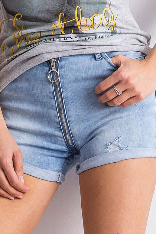 Zili nomocīti džinsa šorti