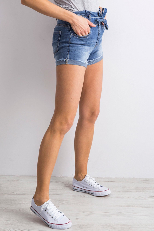 Zili džinsa šorti ar jostu Zili džinsa šorti ar jostu