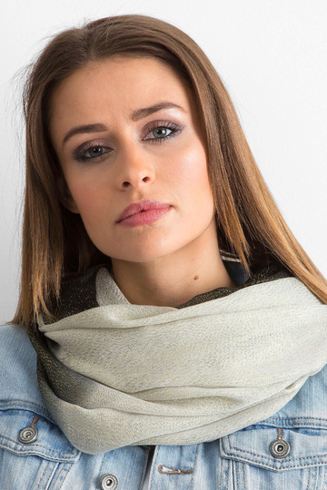 Melns un pelēks spīdīgs...