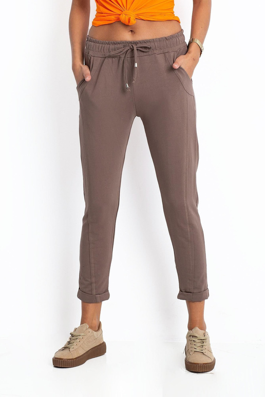 Tumši bēšas bikses Pietuvināms