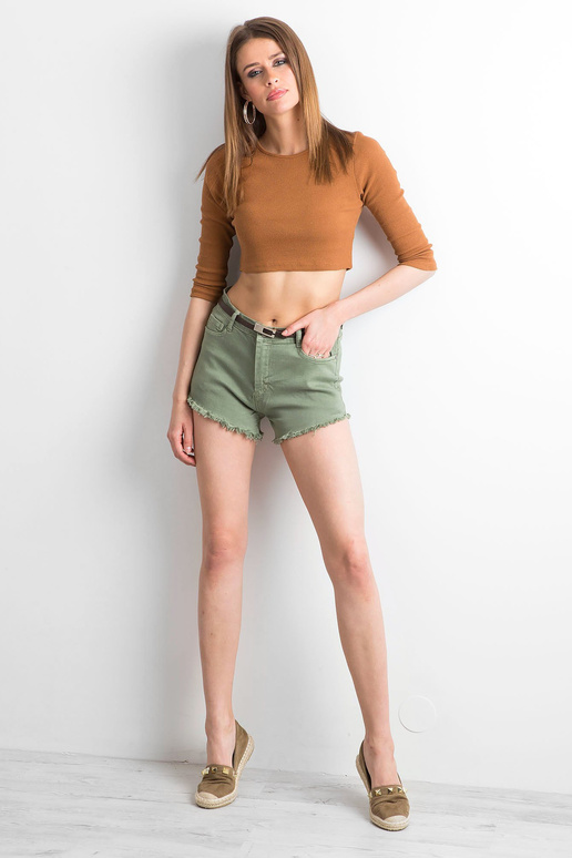 Zaļi džinsa šorti
