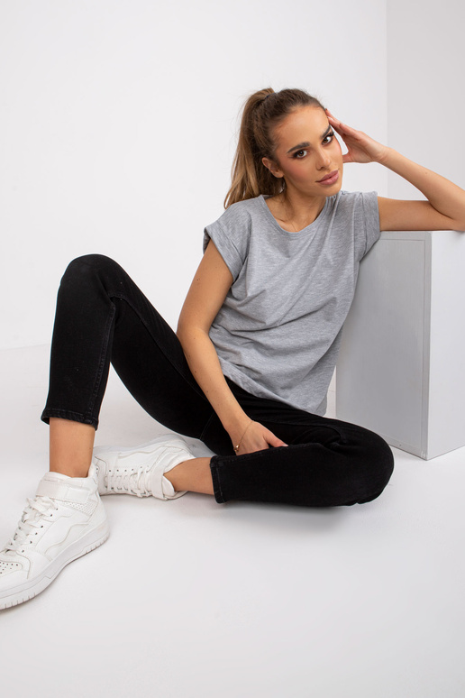 Pelēks Revolution T-krekls