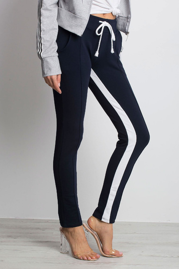 Tumši zilas Definētas...