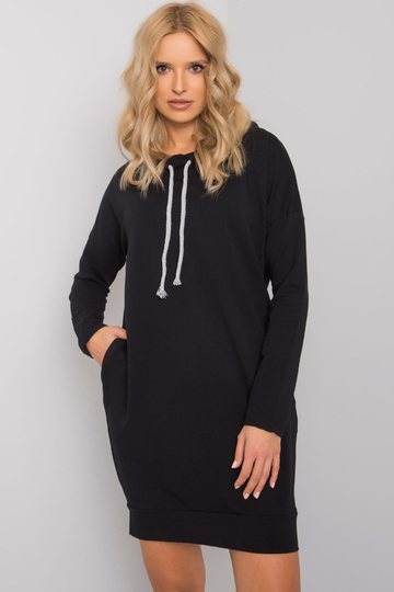 Ketijas melnā kleita 2