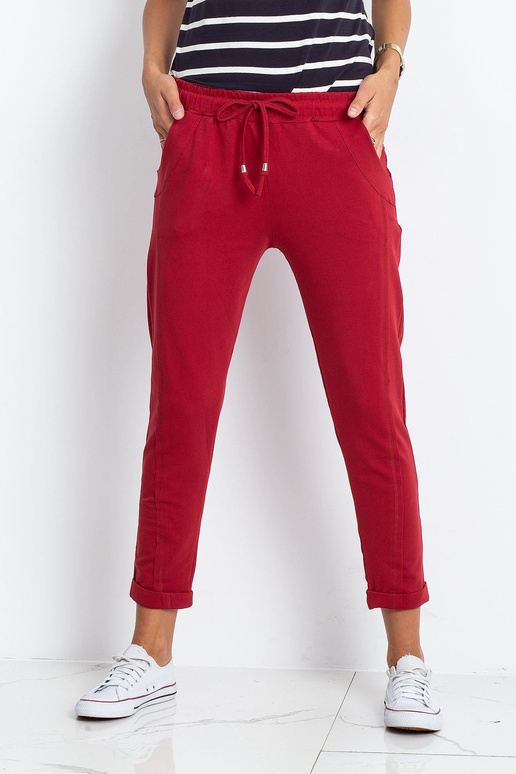 Burgundijas bikses Pietuvināms