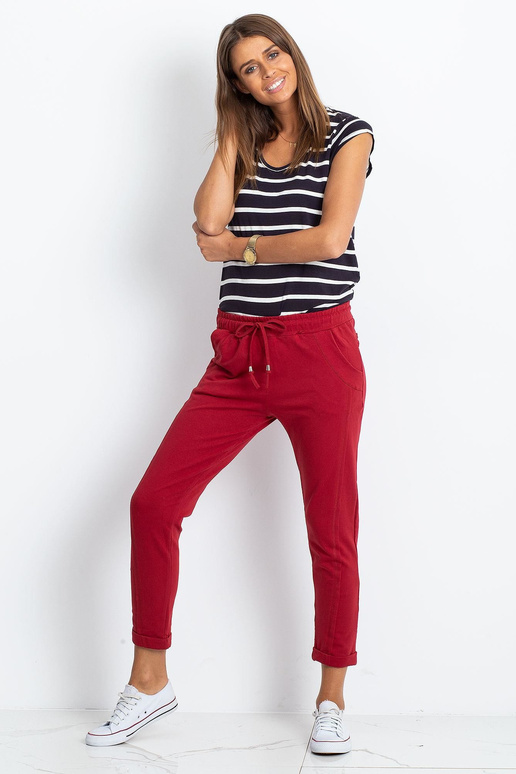 Burgundijas bikses Pietuvināms