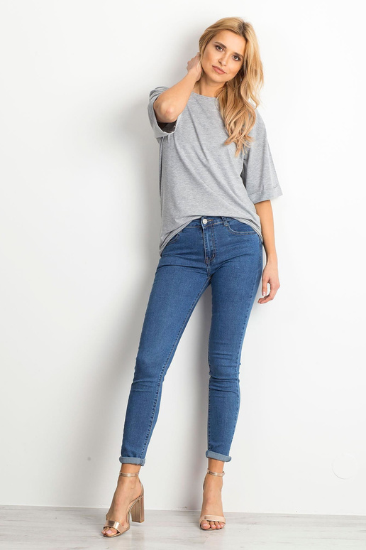 Pelēka svētku blūze Pelēka svētku blūze