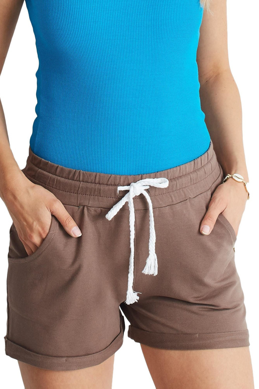 Atjaunojoši kafijas šorti