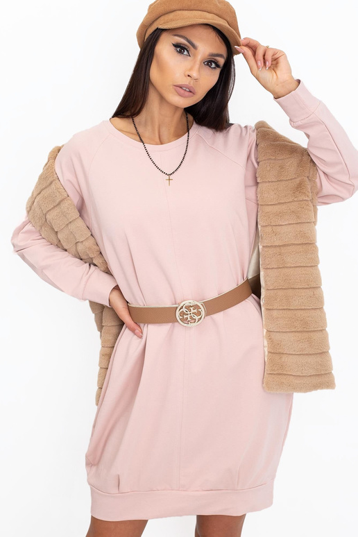 Kristīnes netīrā rozā kleita