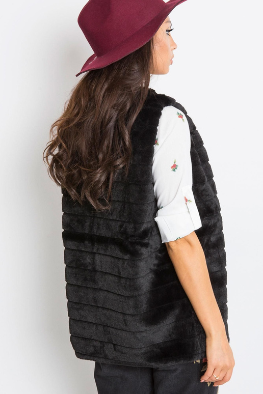 Melna, mīksta veste OCH BELLA