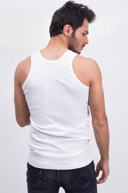 Apsveriet balto vīriešu topu