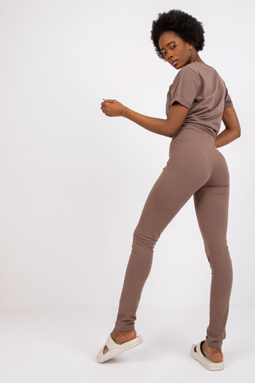 Kafijas legingi Basic