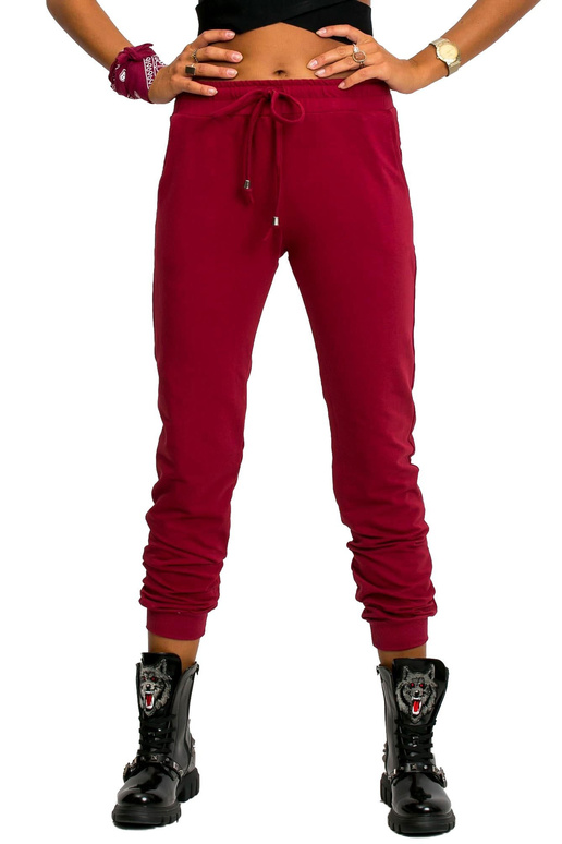 Tumši sarkanas bikses Ātrāk