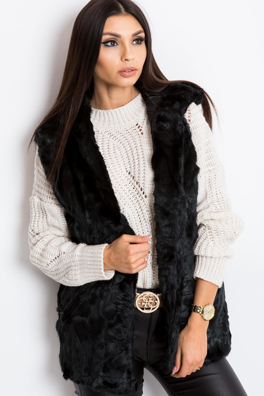 Melna pūkaina veste