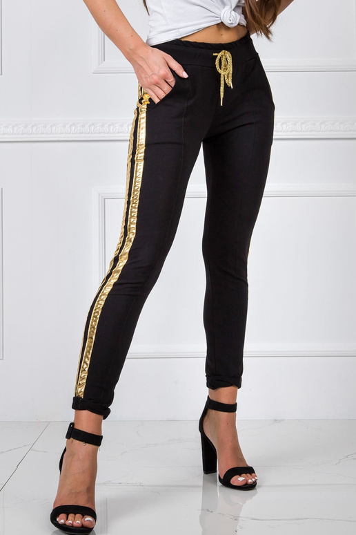 Melnas Sibilles bikses