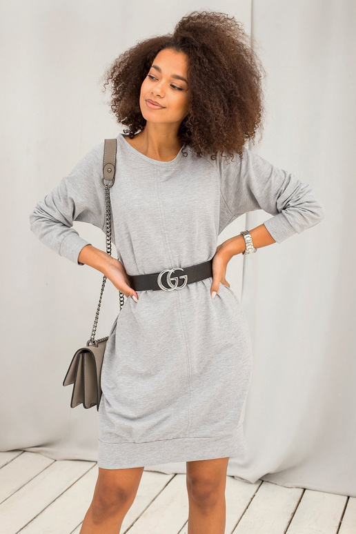 Pelēka kleita Kristīne Pelēka kleita Kristīne