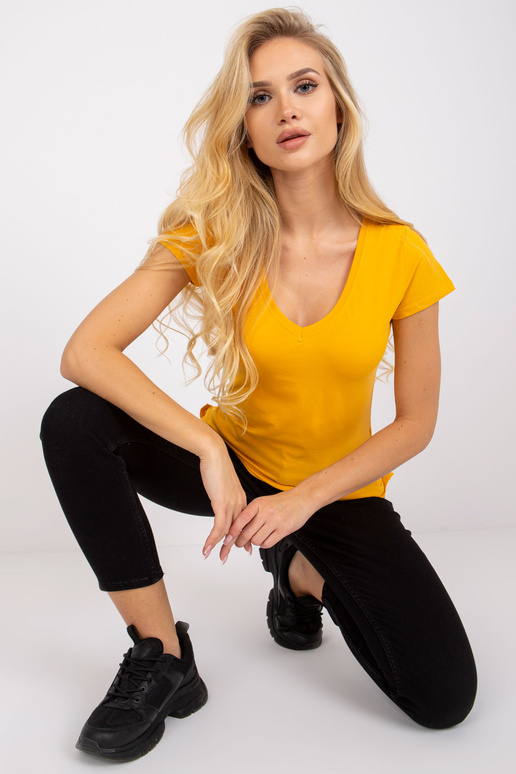 Gaiši oranžs kvadrātveida T-krekls