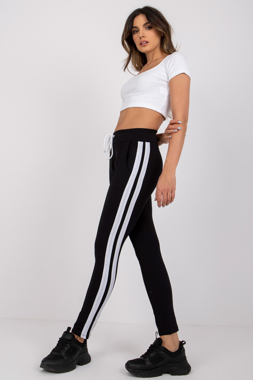 Melnas Laney bikses Melnas Laney bikses