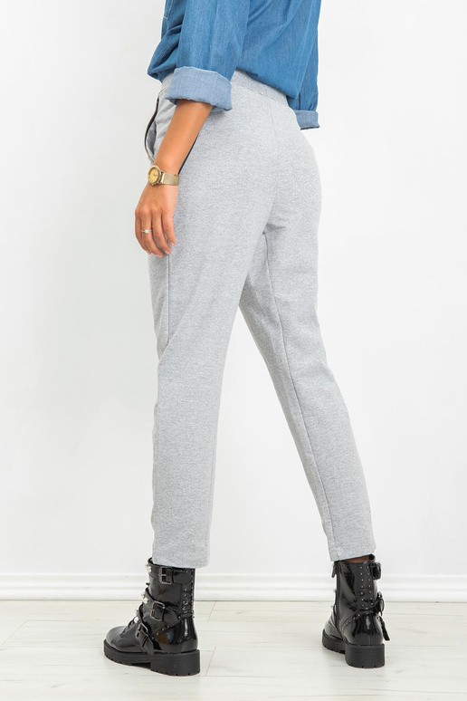 Pelēkas Bikses Gaismas