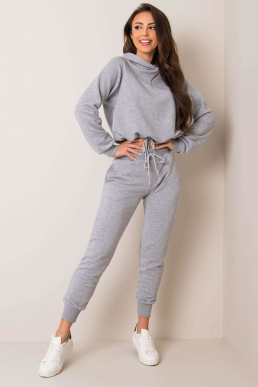 Pelēks komplekts Adoria Pelēks komplekts Adoria