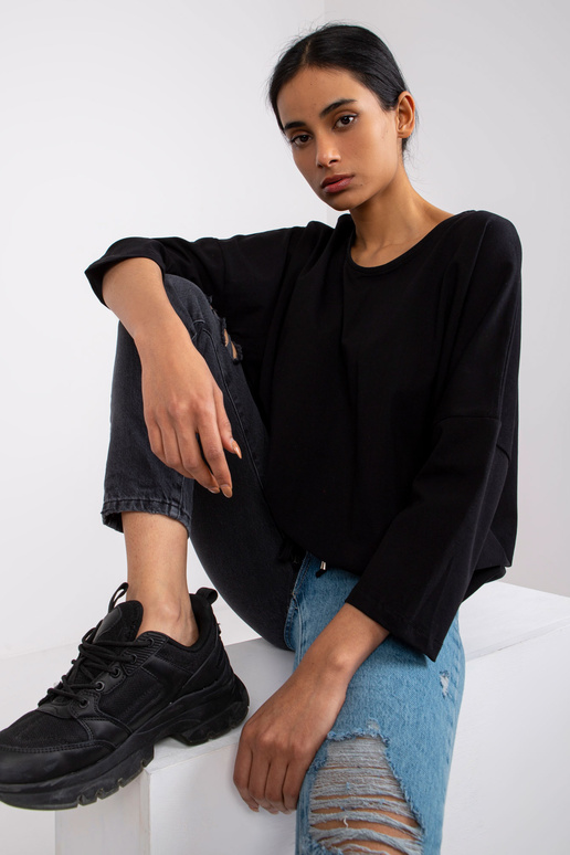 Melna blūze Serafine