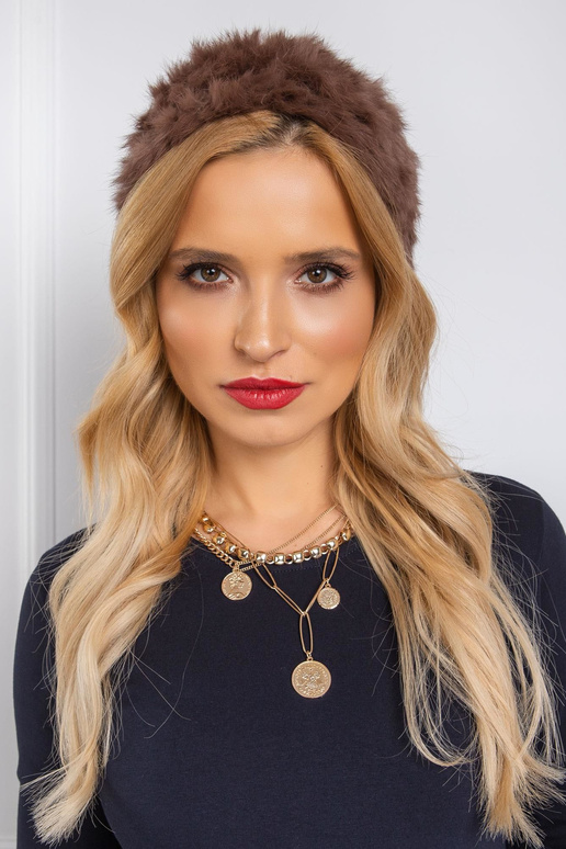 Brūna kažokādas cepure