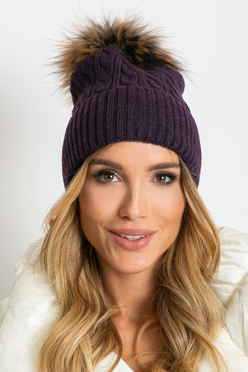 Violeta cepure ar ribu un...