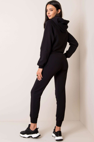 Melns komplekts Adoria