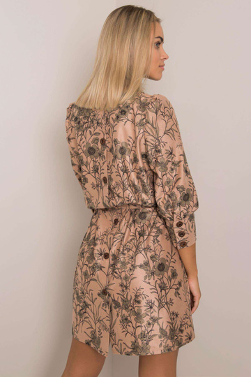 Bēša un zaļa kleita Alissia