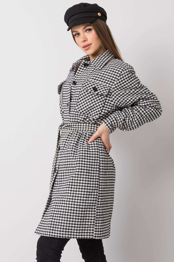 Tori balts un melns mētelis 2